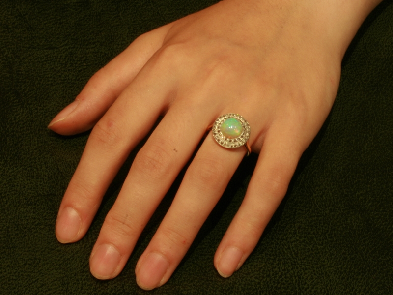 Late Victorian engagement ring with rose cut diamonds and button polished opal (image 10 of 10)